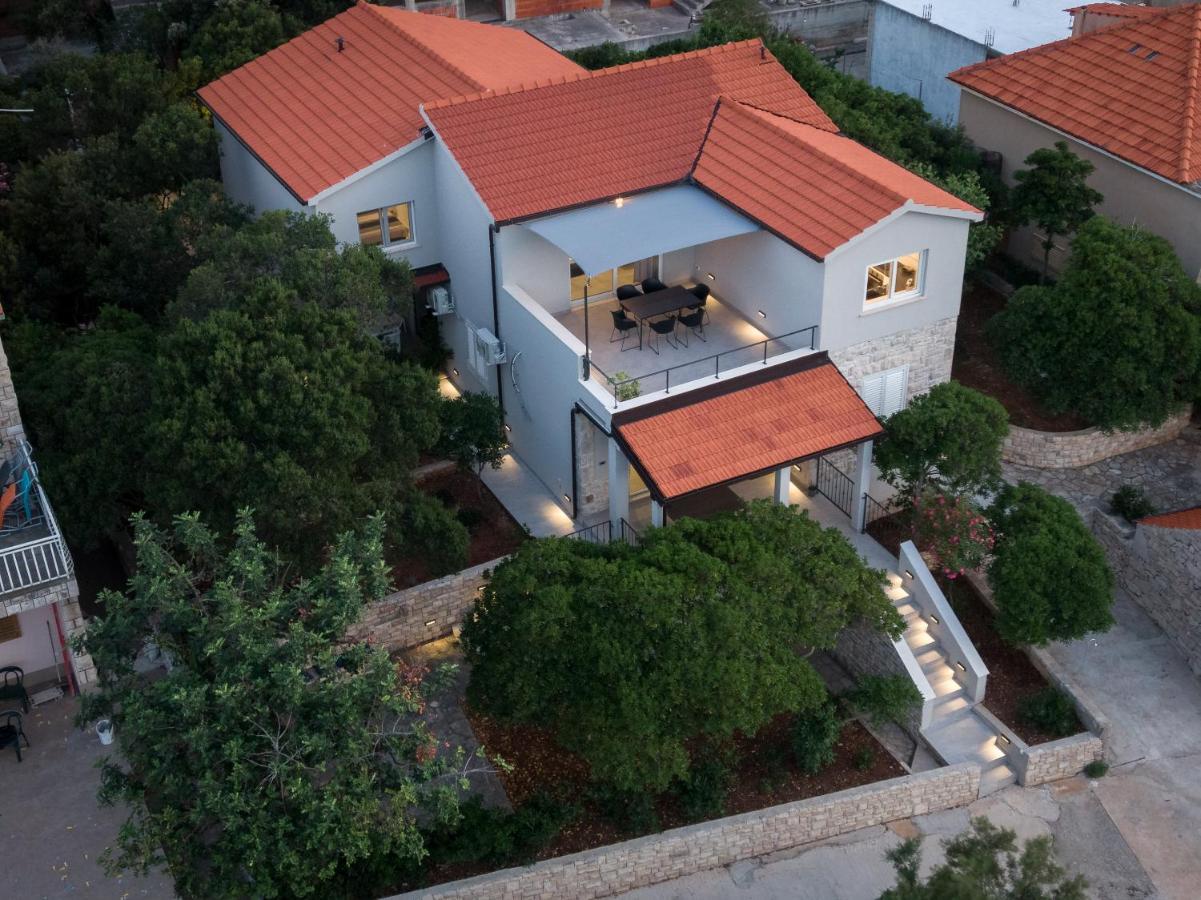 The Plaza Apartment Prizba Ngoại thất bức ảnh